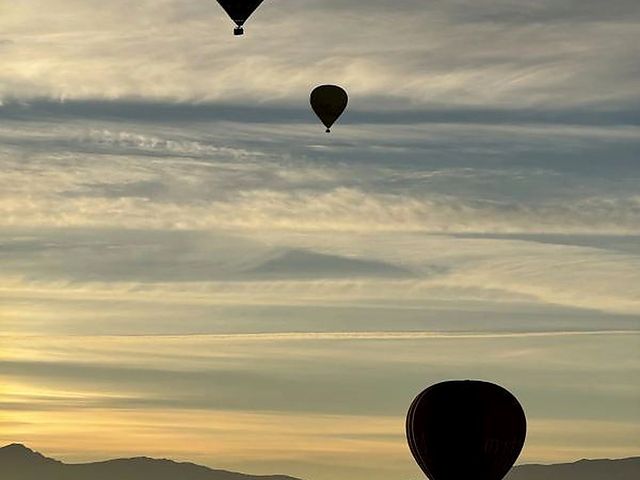 Vol en Montgolfière au Lever du Soleil